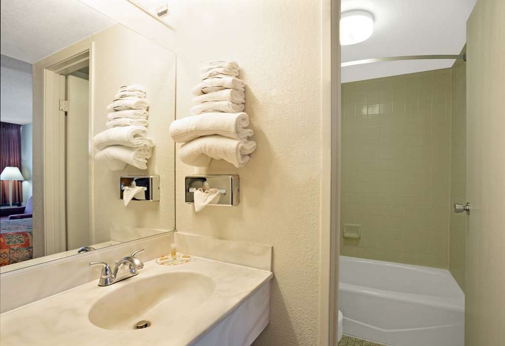 Americas Best Value Inn Reno Habitación foto